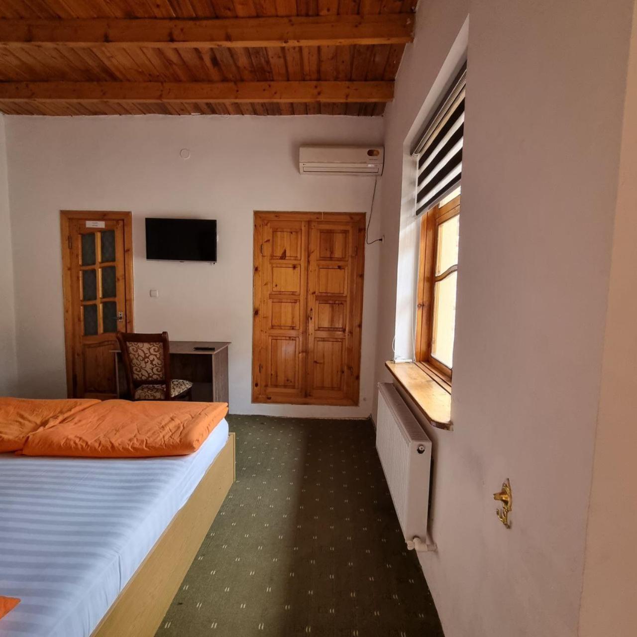 Sim Sim Hostel & Guest House Near The Church Σαμαρκάνδη Εξωτερικό φωτογραφία
